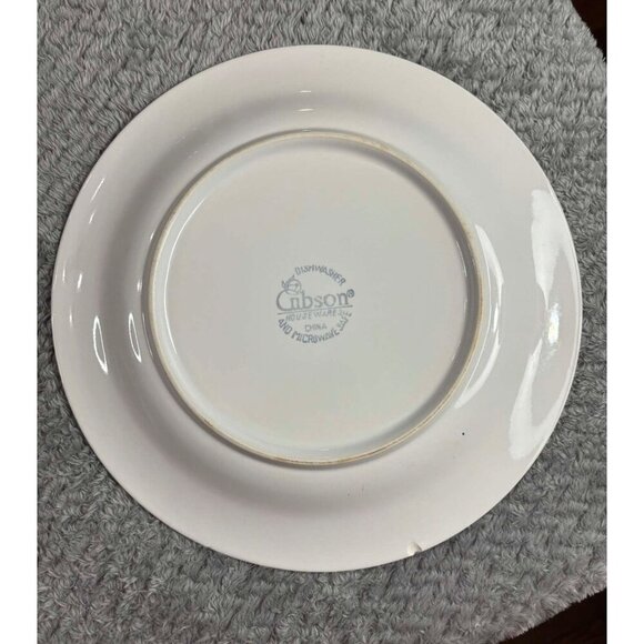 Gibson White Embossed Fruit Design Porcelain Dinner Plates & Soup Bowl Set - Picture 6 of 11